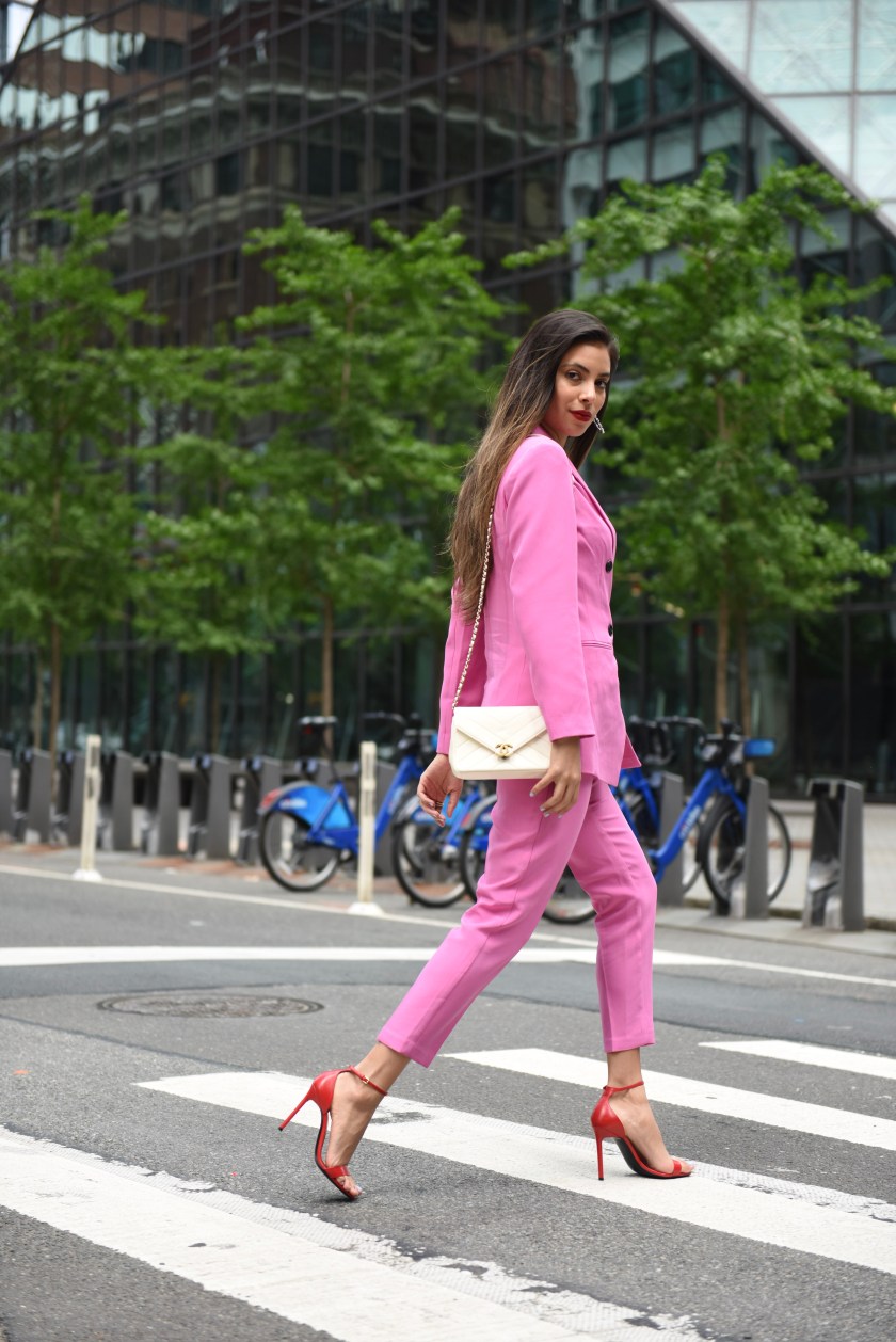 940FED14-0C4C-44FA-9797-5E69C7E56A9C_1_201_a