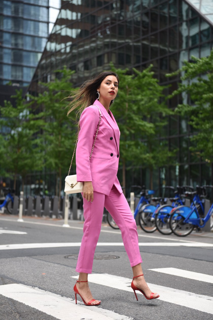 A0583FA8-43E1-43C8-86EE-A567D4BF0B10_1_201_a